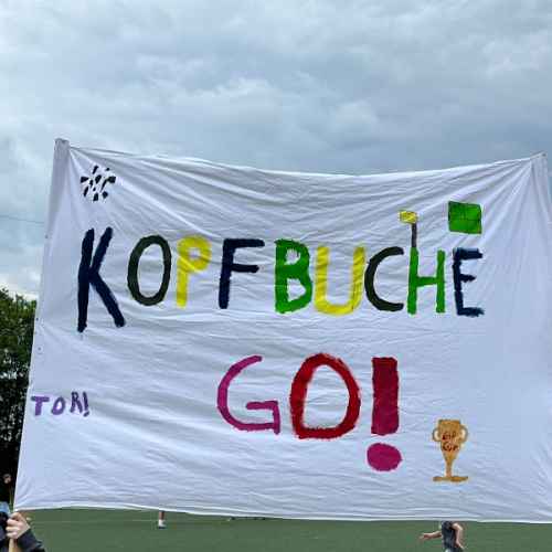 Katholische Grundschule Kopfbuche Pulheim > Bildergalerie > Das GiP Cup Fan-Team hatte viel Grund zum Jubeln